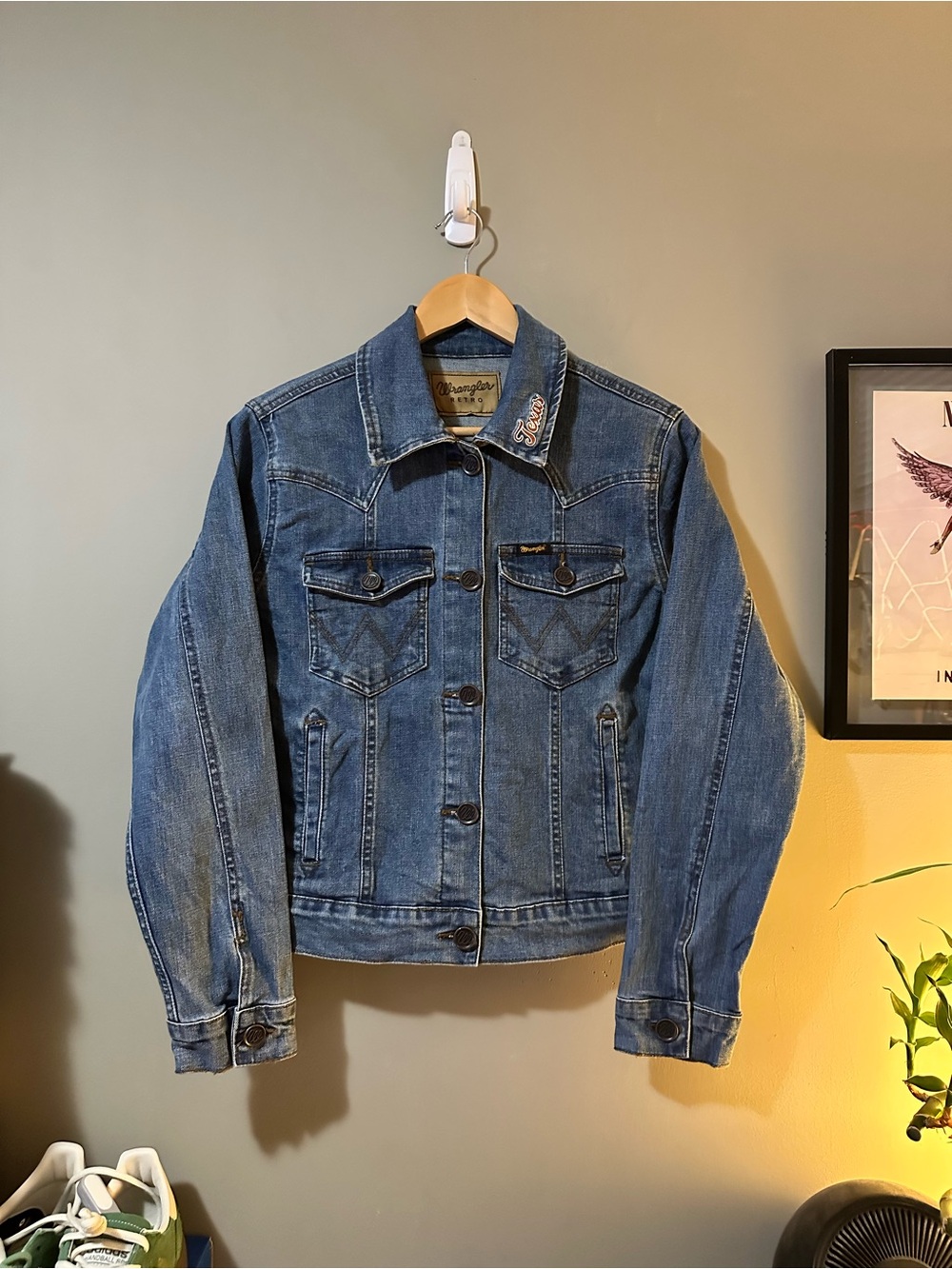Vintage Wrangler Blue Denim Jean Jacket - Women's Trucker Style